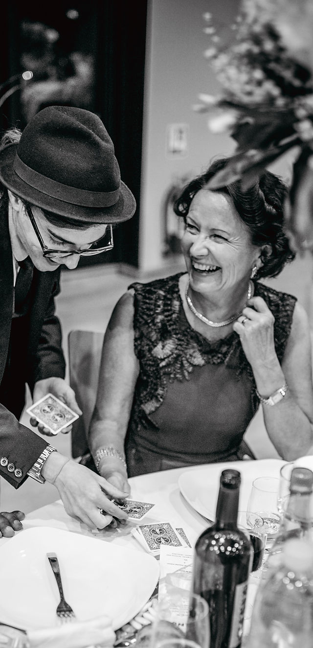 Lou magicien en Haute-Savoie 74 lors d'un mariage